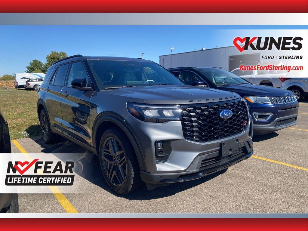 used 2023 Ford Explorer car, priced at $27,628