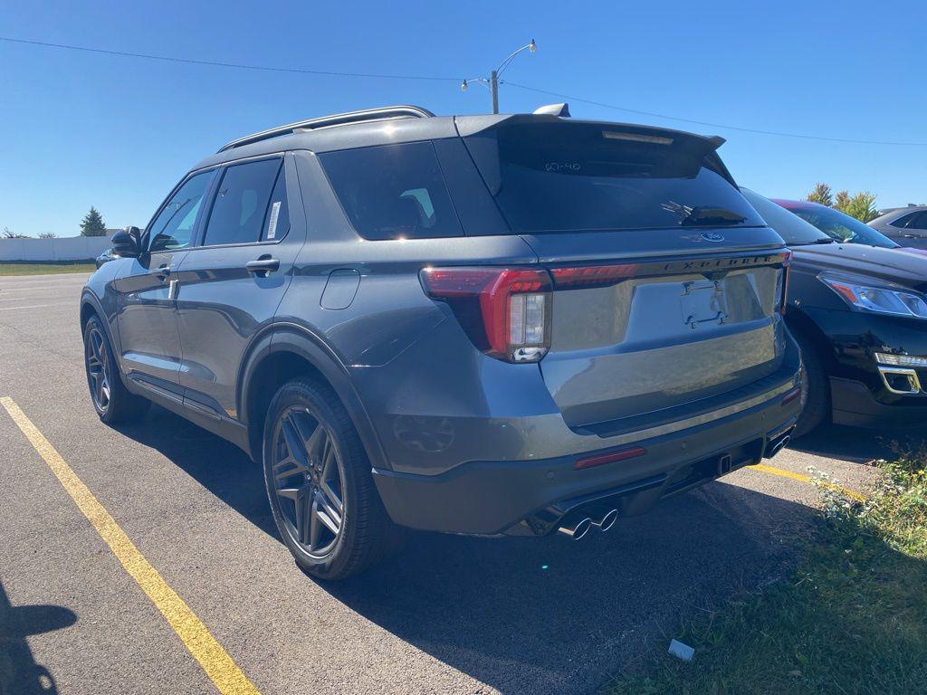 used 2023 Ford Explorer car, priced at $27,628