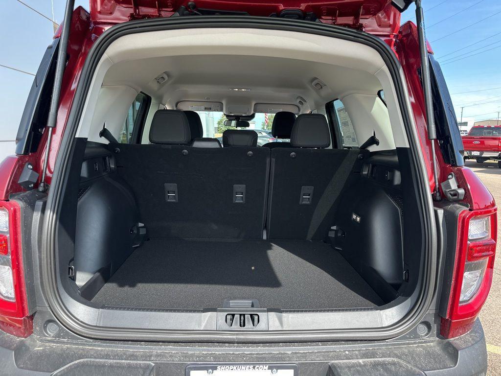 new 2025 Ford Bronco Sport car, priced at $35,180