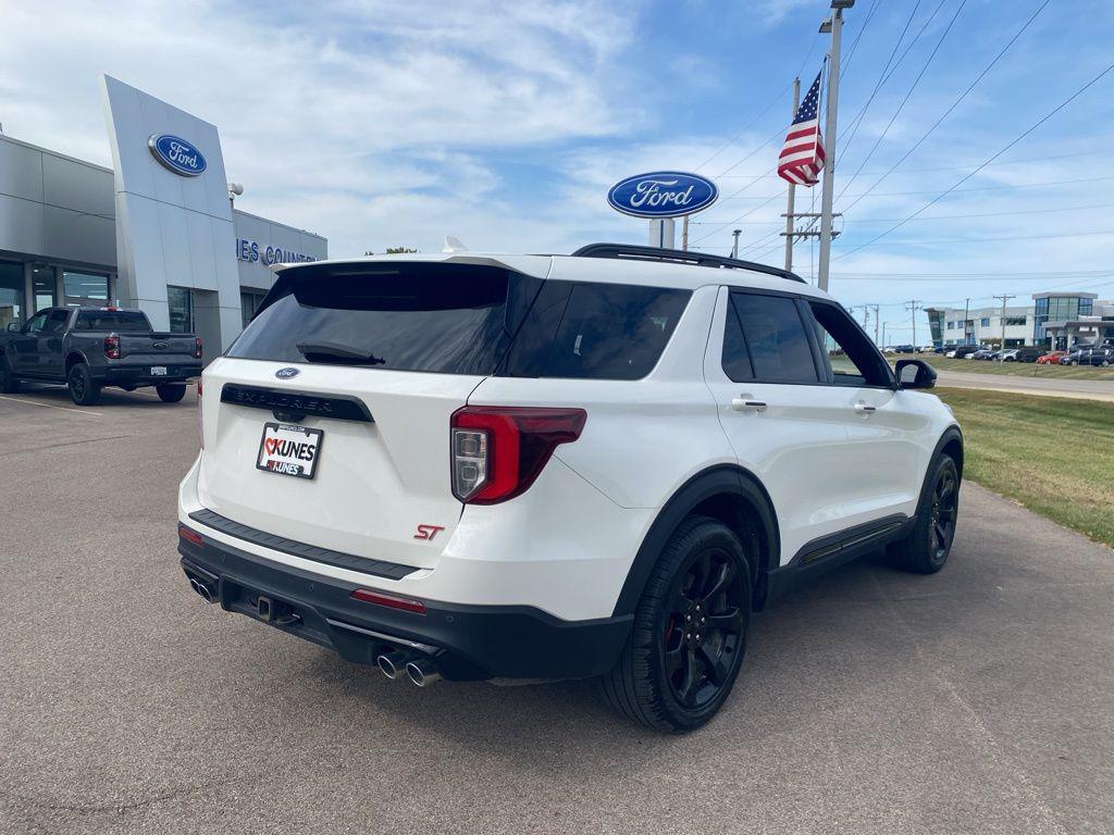 used 2022 Ford Explorer car, priced at $38,296