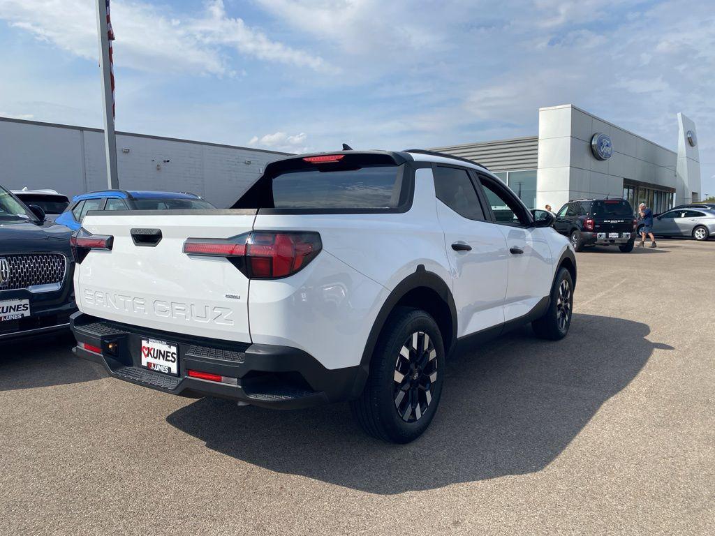 used 2025 Hyundai SANTA CRUZ car, priced at $29,312