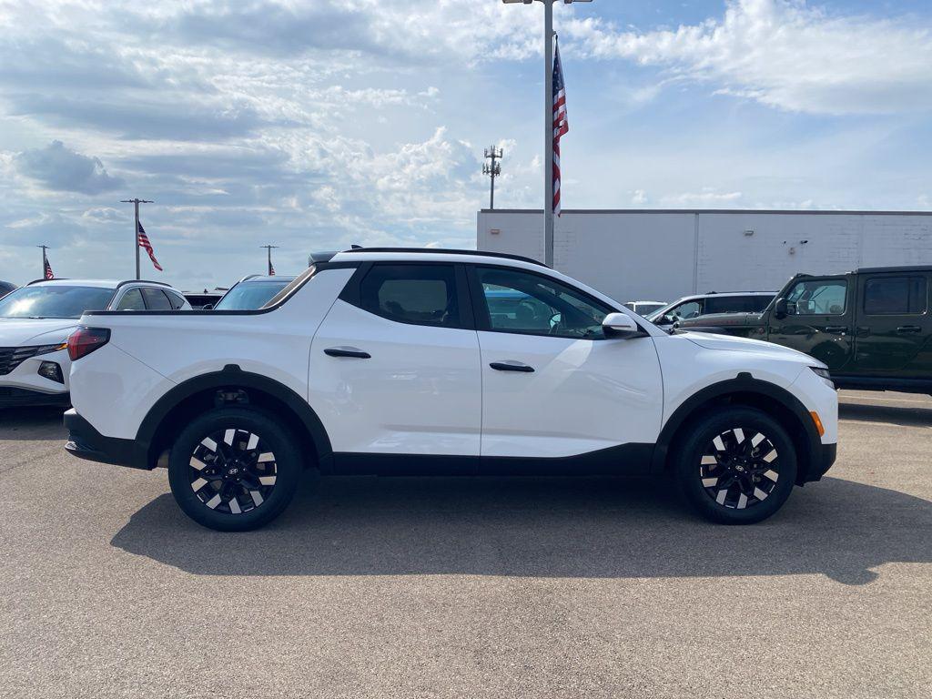 used 2025 Hyundai SANTA CRUZ car, priced at $29,312