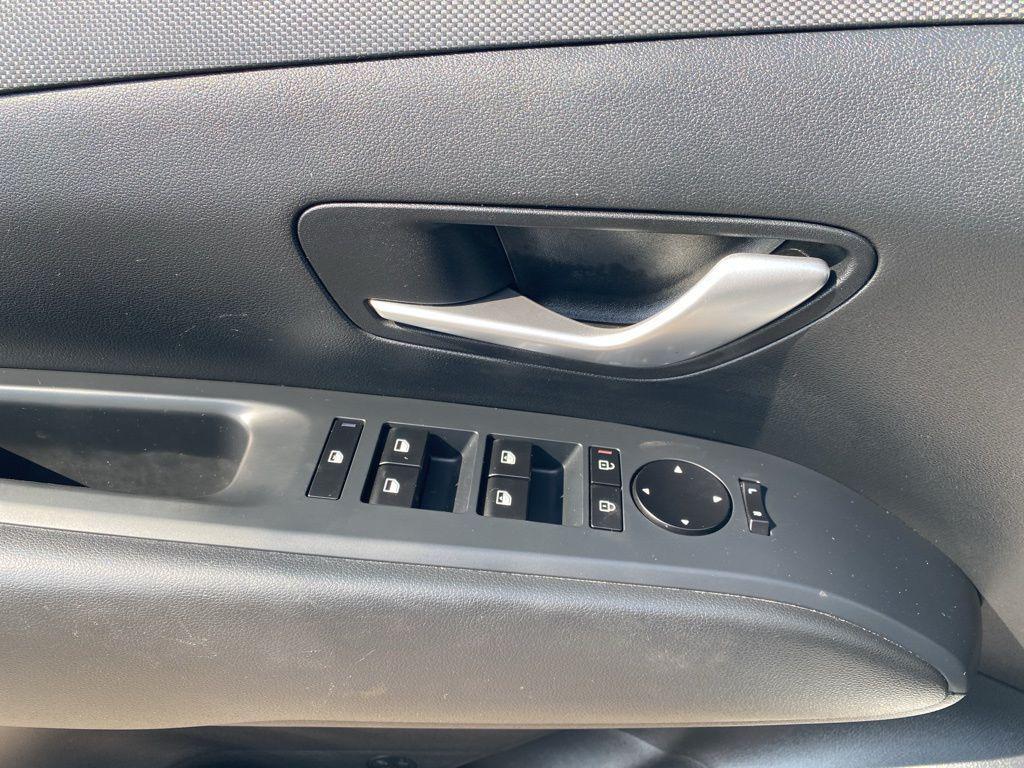 used 2025 Hyundai SANTA CRUZ car, priced at $29,312