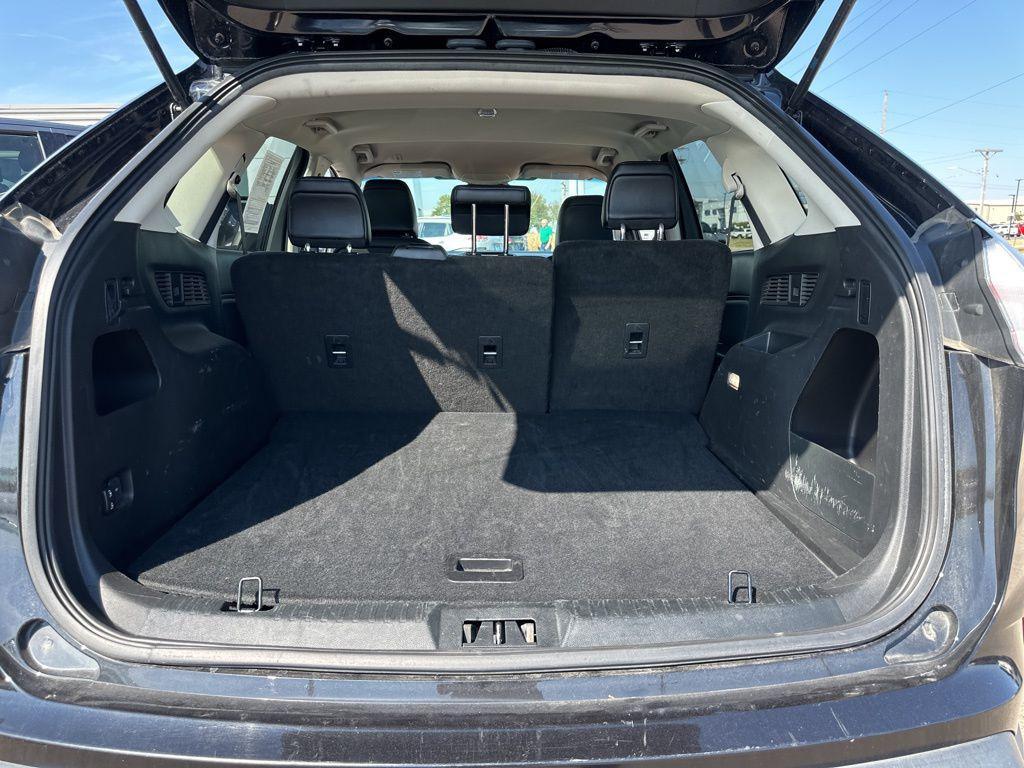 used 2024 Ford Edge car, priced at $25,576