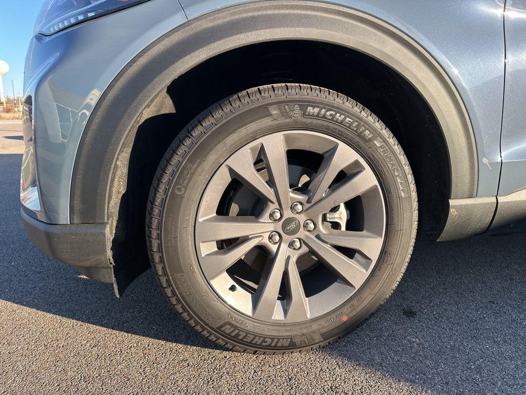 new 2026 Ford Explorer car, priced at $49,570