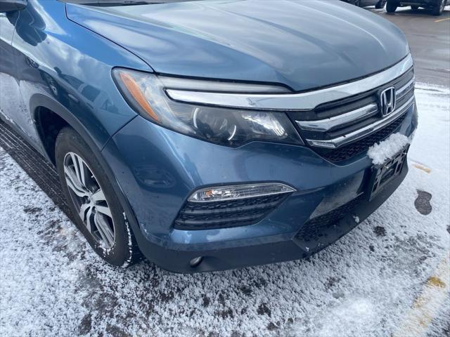 used 2017 Honda Pilot car