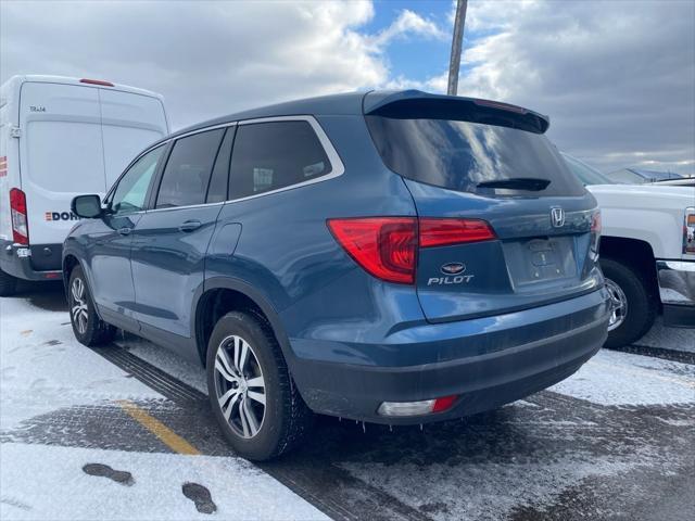 used 2017 Honda Pilot car