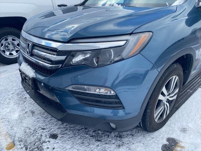 used 2017 Honda Pilot car