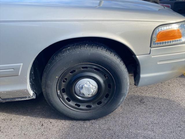 used 2008 Ford Crown Victoria car, priced at $6,994