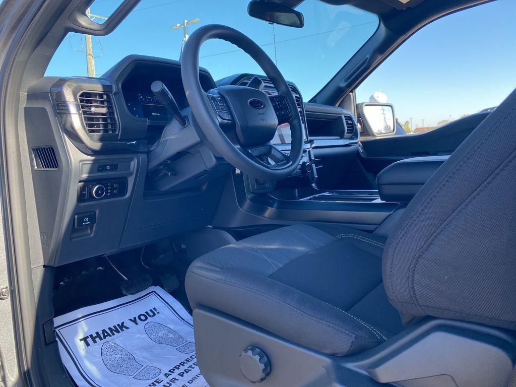 new 2025 Ford F-150 car, priced at $50,351