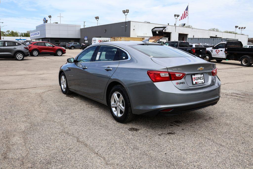 used 2023 Chevrolet Malibu car