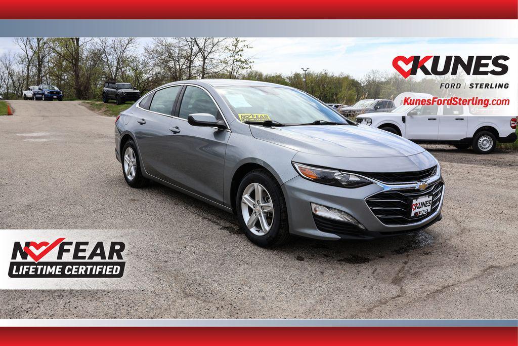 used 2023 Chevrolet Malibu car