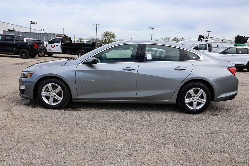used 2023 Chevrolet Malibu car