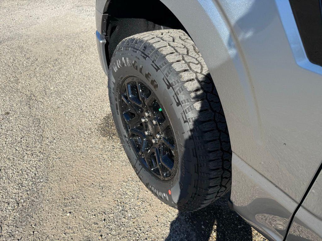 new 2025 Ford F-150 car, priced at $60,138