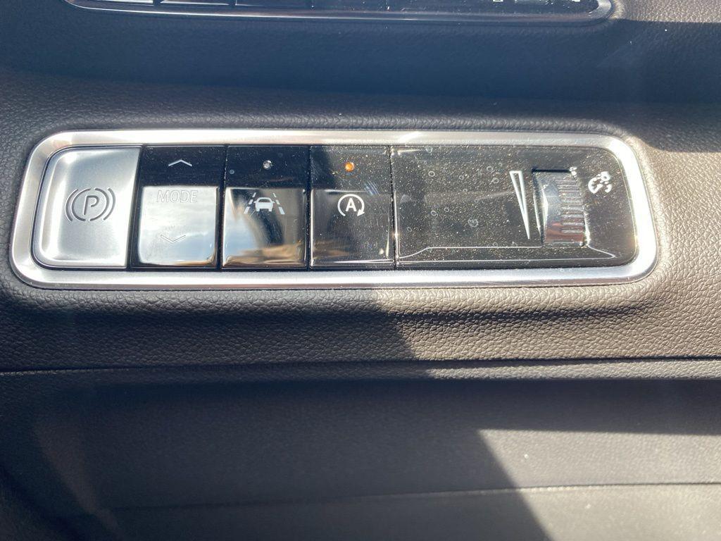 used 2024 Buick Envision car, priced at $27,489