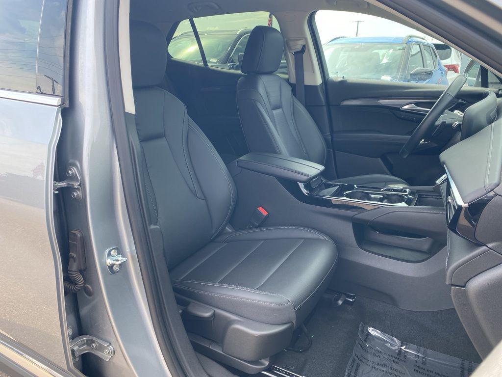 used 2024 Buick Envision car, priced at $27,489