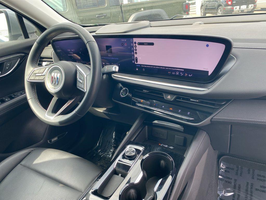 used 2024 Buick Envision car, priced at $27,489