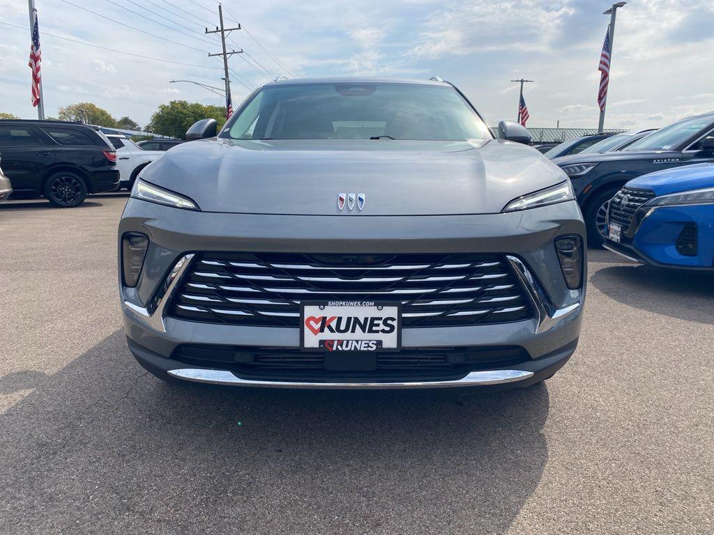 used 2024 Buick Envision car, priced at $27,489