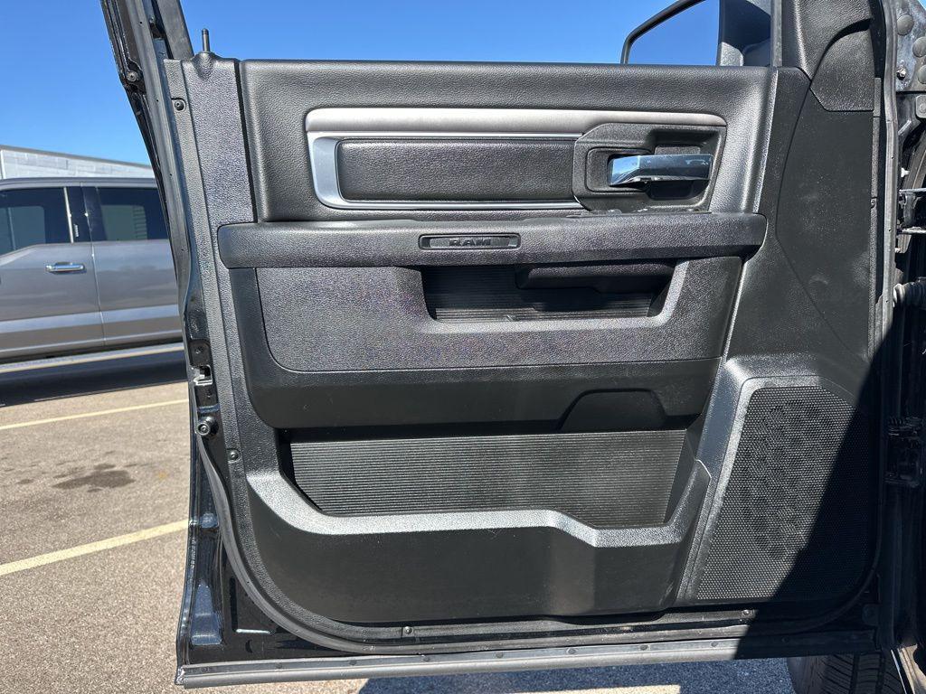 used 2022 Ram 1500 Classic car, priced at $30,825