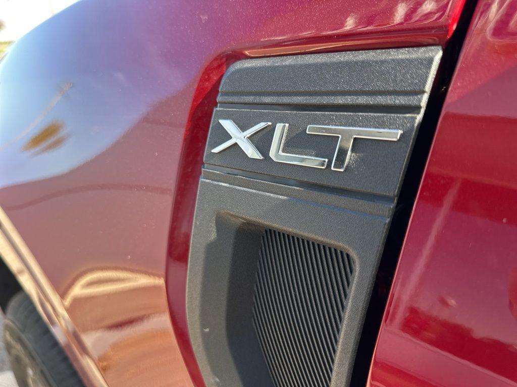 new 2025 Ford Maverick car, priced at $38,380