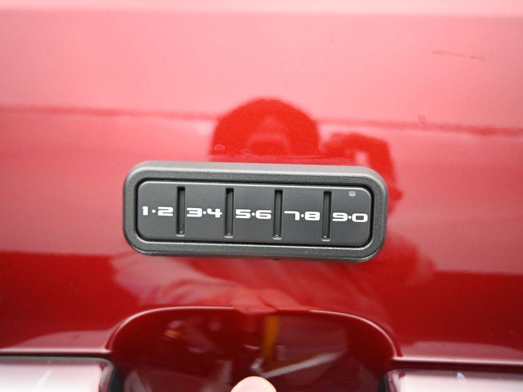 new 2025 Ford F-250 car, priced at $85,647