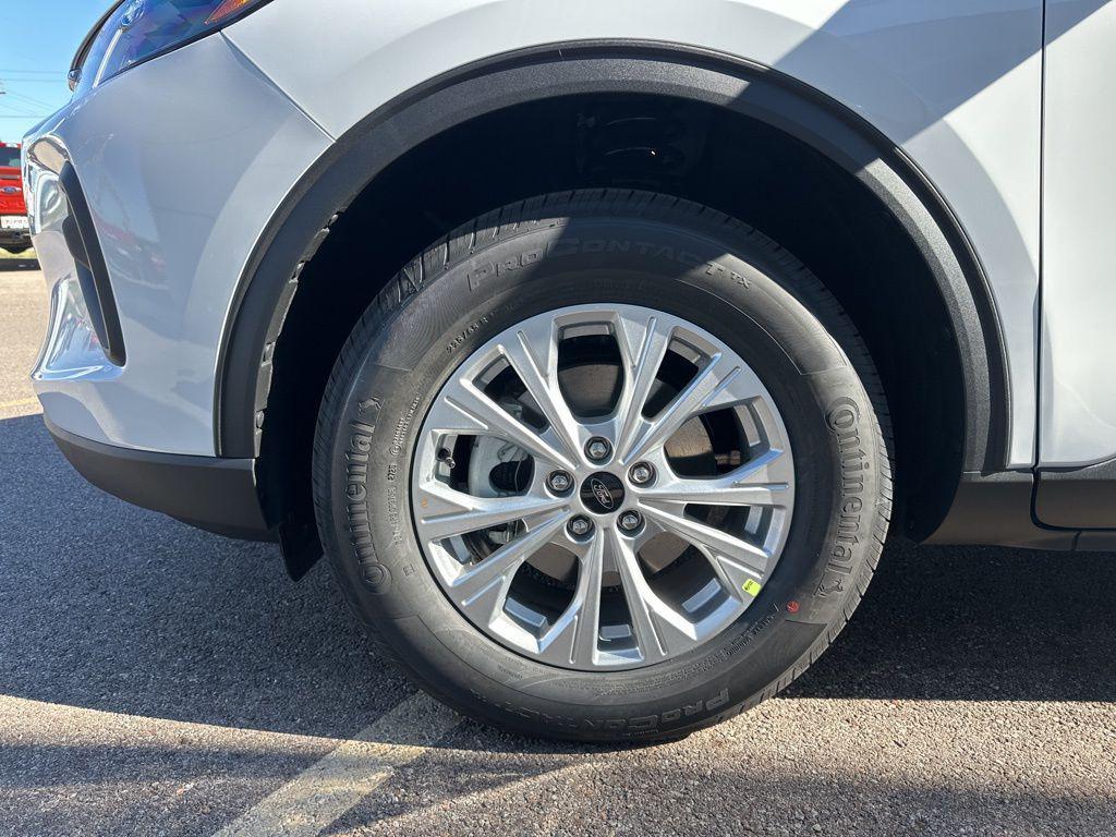 new 2026 Ford Escape car, priced at $34,080