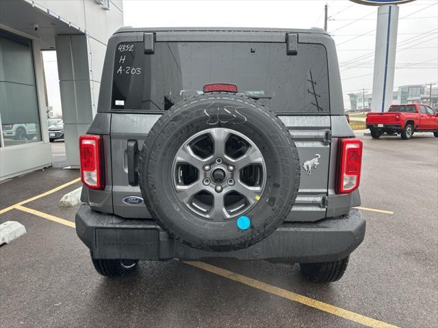 new 2024 Ford Bronco car, priced at $44,418