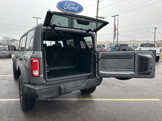 new 2024 Ford Bronco car, priced at $44,418