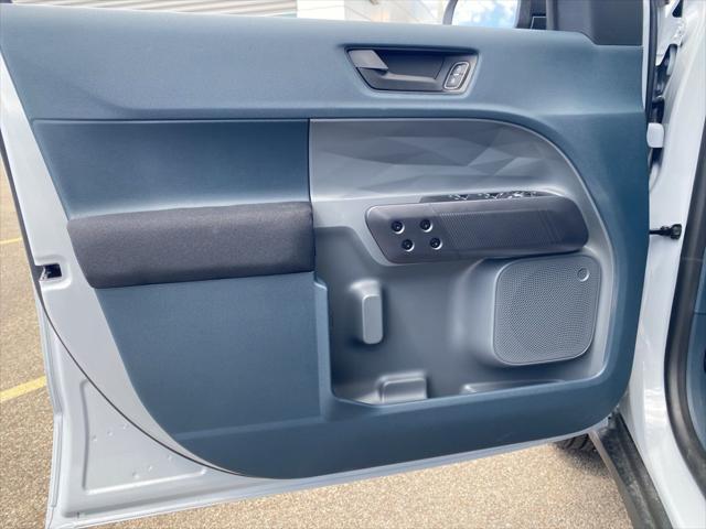 new 2025 Ford Maverick car, priced at $30,280