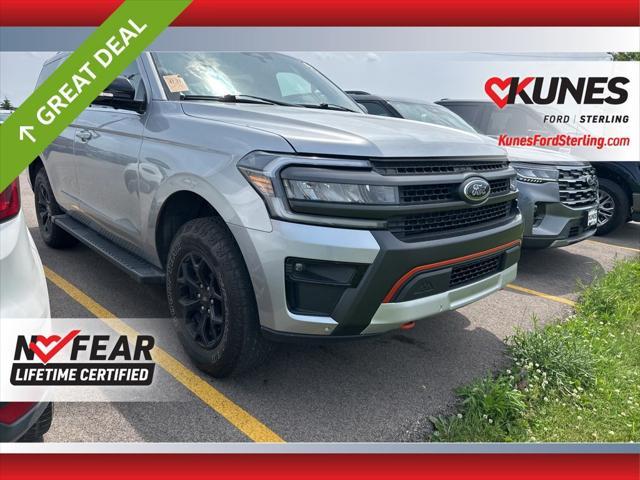 used 2024 Ford Expedition car, priced at $64,473