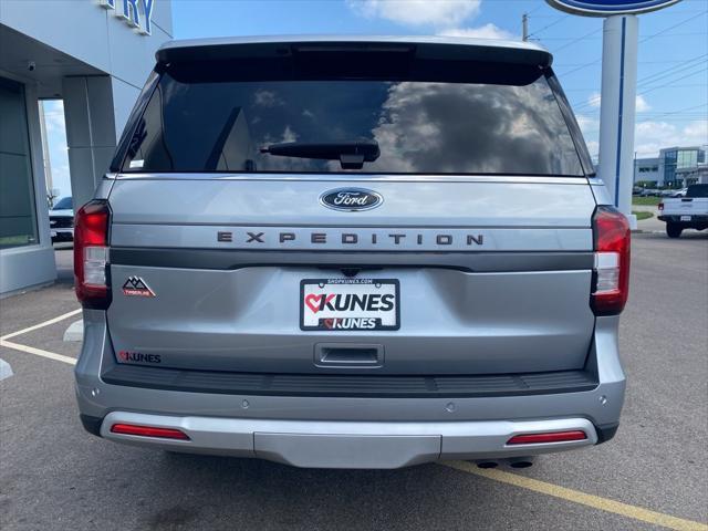 used 2024 Ford Expedition car, priced at $64,473