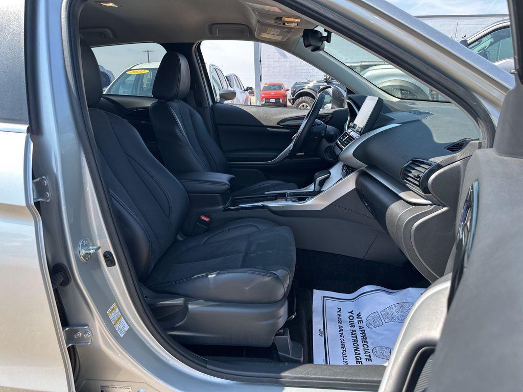 used 2024 Mitsubishi Eclipse Cross car, priced at $18,932