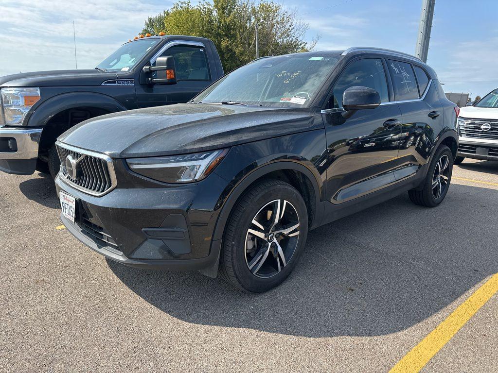 used 2024 Volvo XC40 car, priced at $26,997