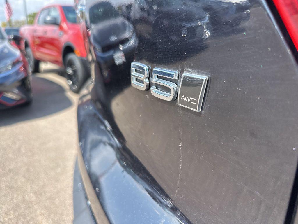 used 2024 Volvo XC40 car, priced at $26,383