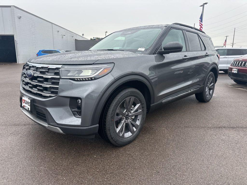 new 2025 Ford Explorer car, priced at $47,242