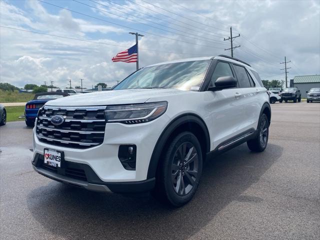 new 2025 Ford Explorer car, priced at $45,543