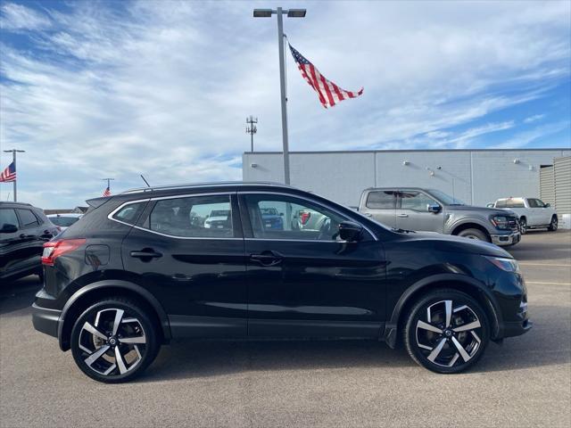 used 2022 Nissan Rogue Sport car, priced at $19,555