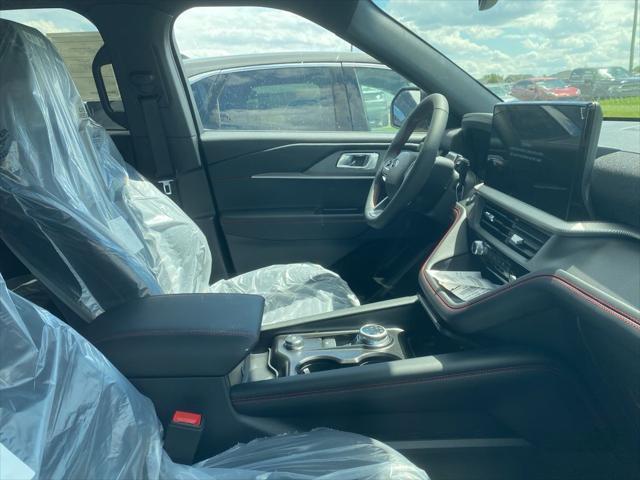 new 2025 Ford Explorer car, priced at $48,777