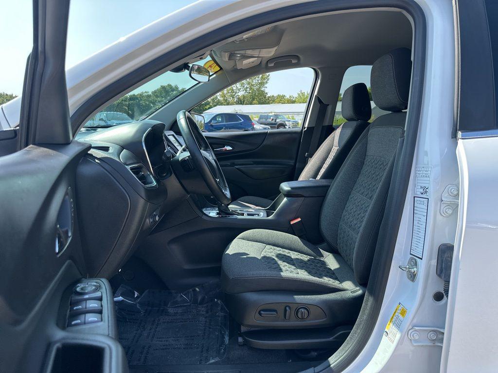 used 2024 Chevrolet Equinox car