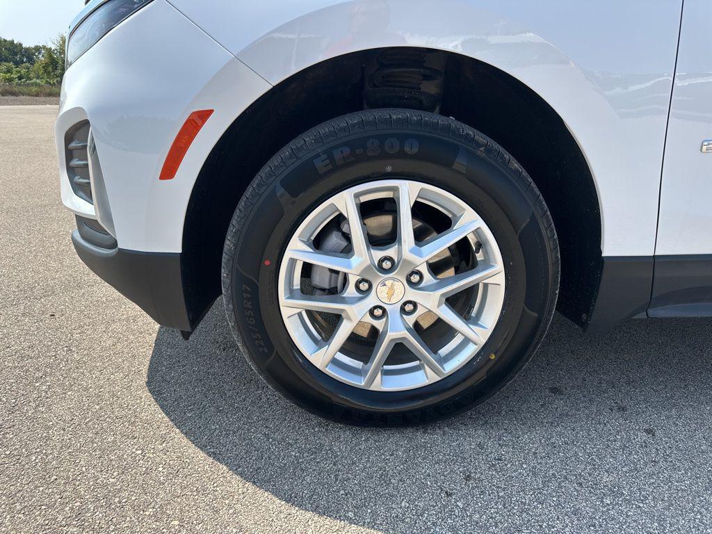 used 2024 Chevrolet Equinox car