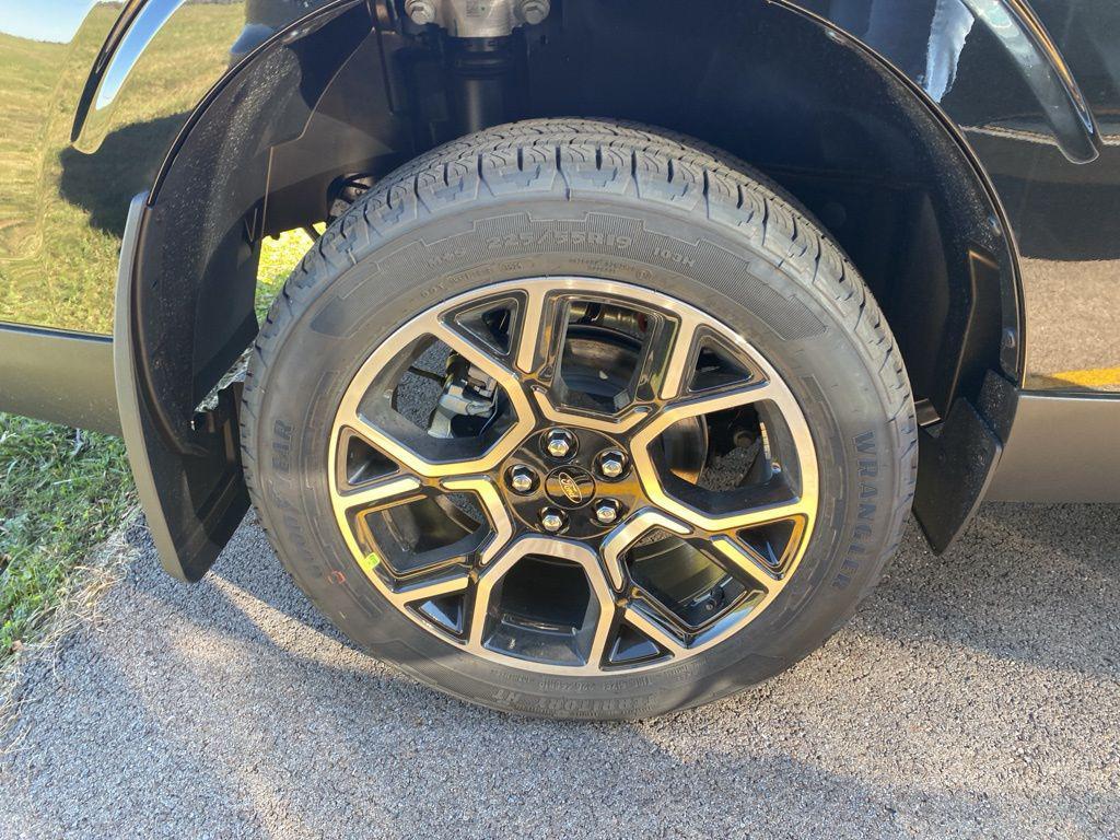 new 2025 Ford Maverick car, priced at $42,885