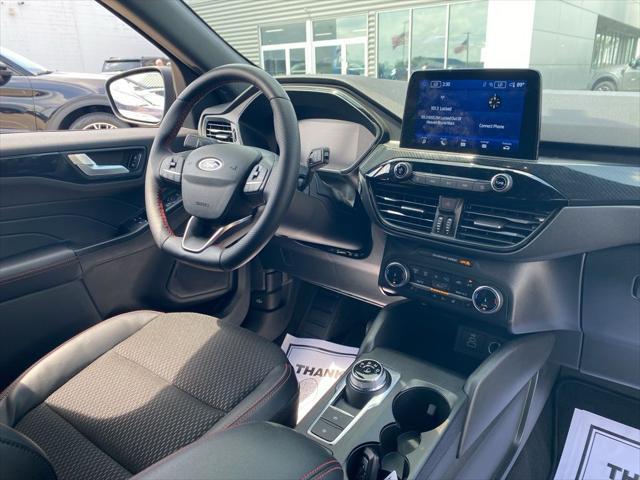 new 2025 Ford Escape car, priced at $31,980