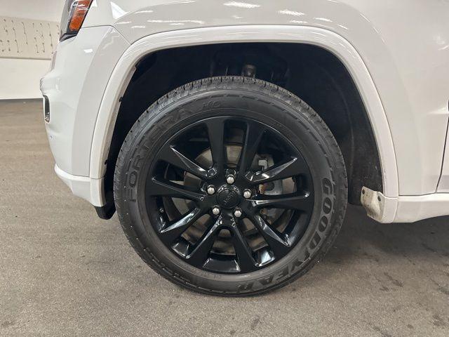 used 2018 Jeep Grand Cherokee car, priced at $17,890