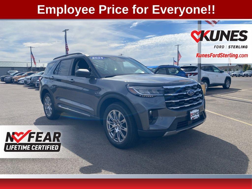new 2025 Ford Explorer car, priced at $46,695