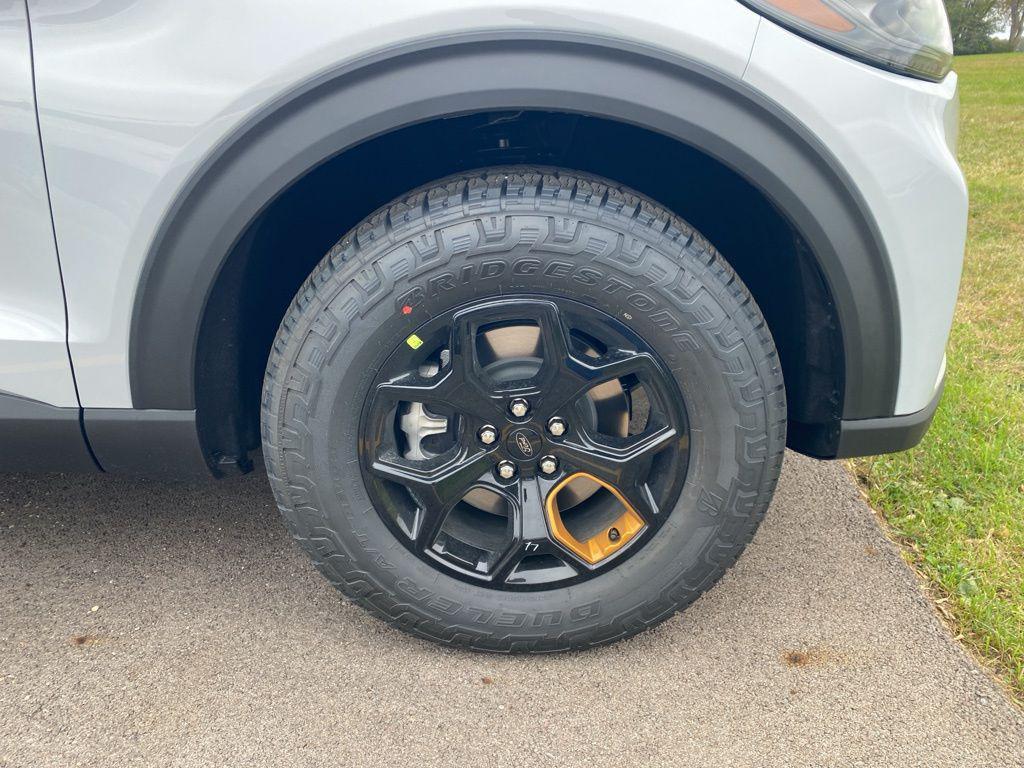 new 2026 Ford Explorer car, priced at $63,360