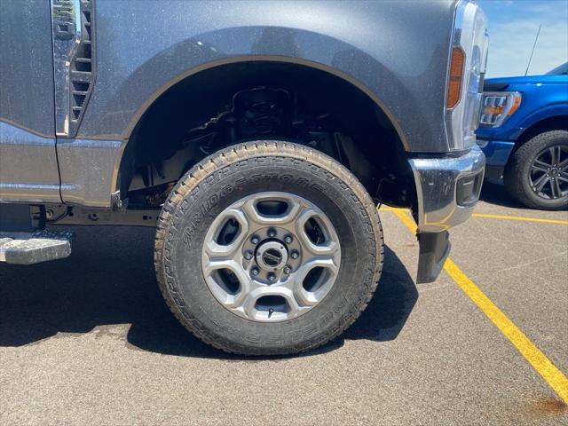 new 2025 Ford F-250 car, priced at $65,105