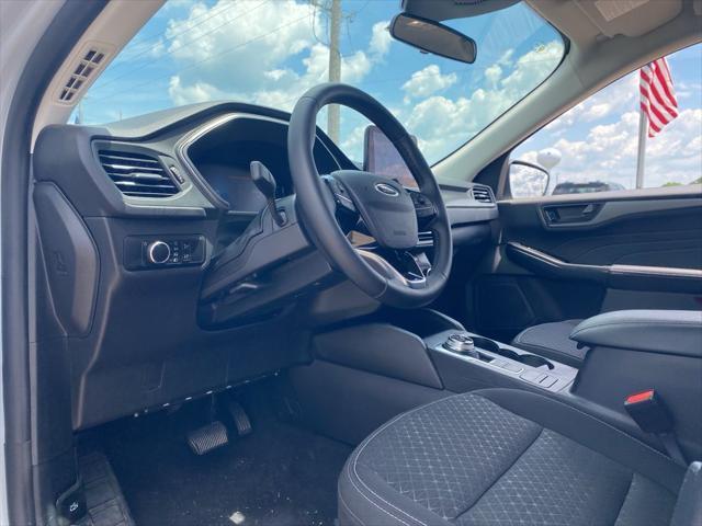 new 2025 Ford Escape car, priced at $30,830