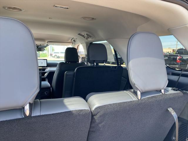 new 2025 Ford Explorer car, priced at $47,373