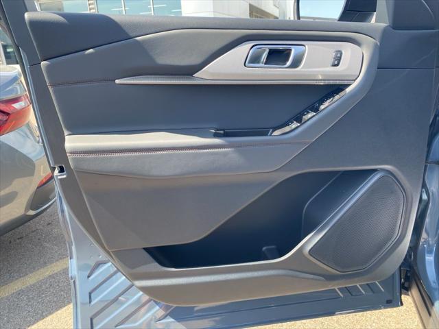 new 2025 Ford Explorer car, priced at $47,373