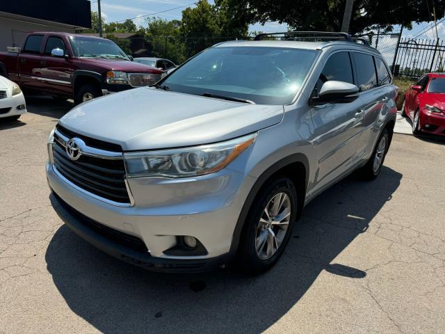 used 2015 Toyota Highlander car, priced at $15,900